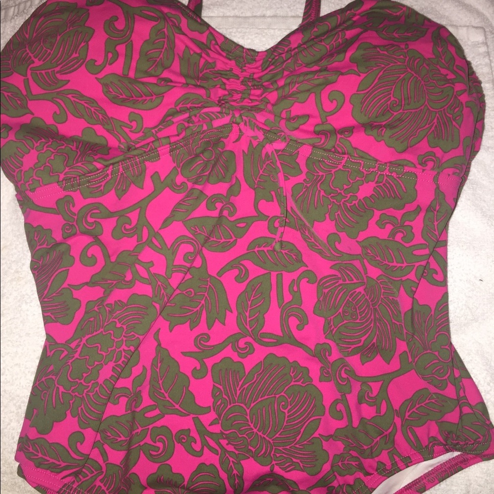 Ladies one piece swimsuit by Lands End size 16